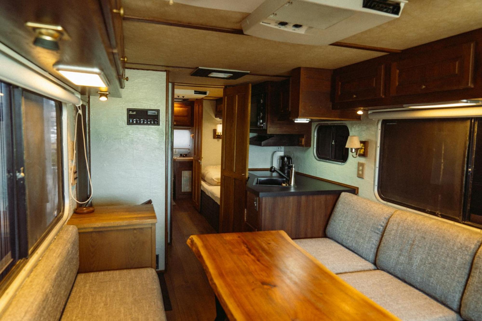 Marinx Classic Harborview Pension Yaese Exteriör bild
